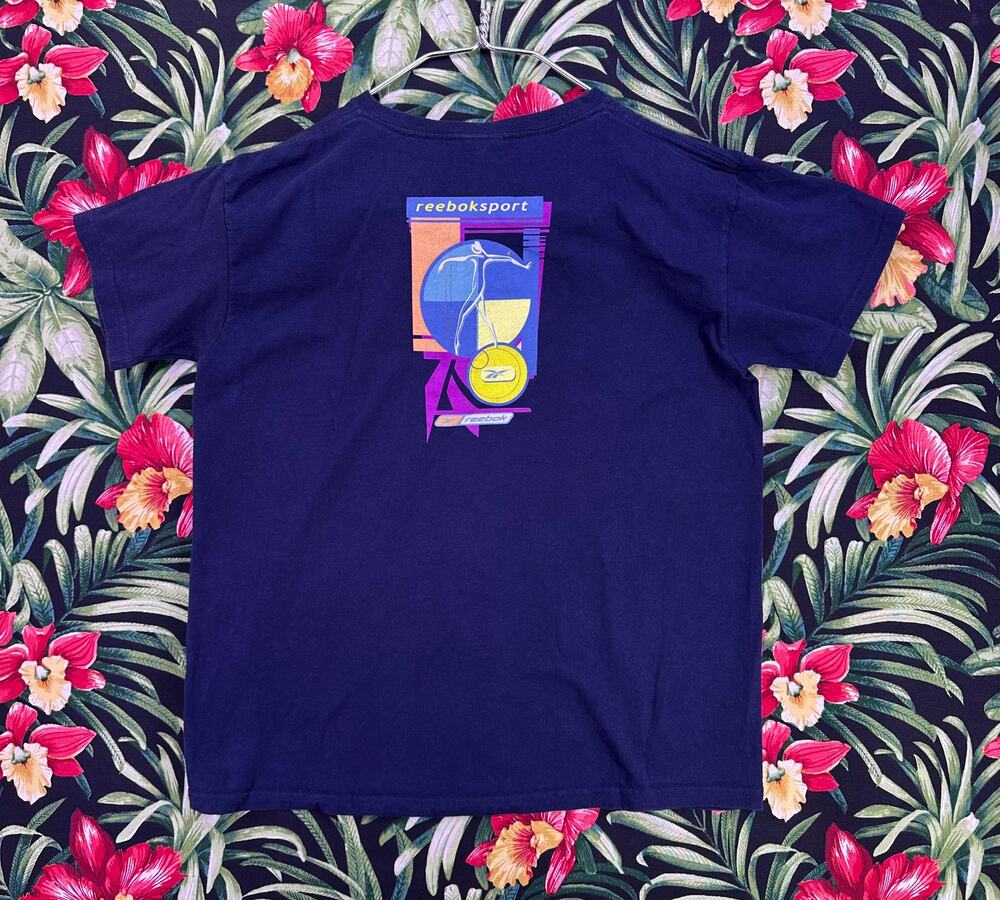 Vintage Reebok Sports Navy Tshirt Size XL Women’s